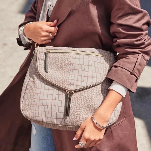 Brand New!!! Stella & Dot Lady Boss Hobo-Mushroom Croc